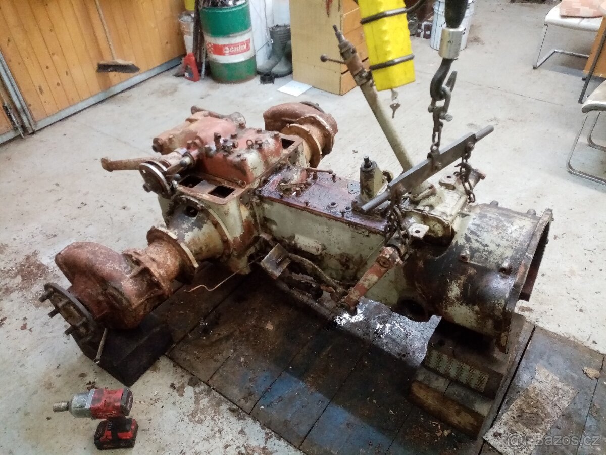 Převodovka, rozvodovka Zetor 3011 originál zetor Brno