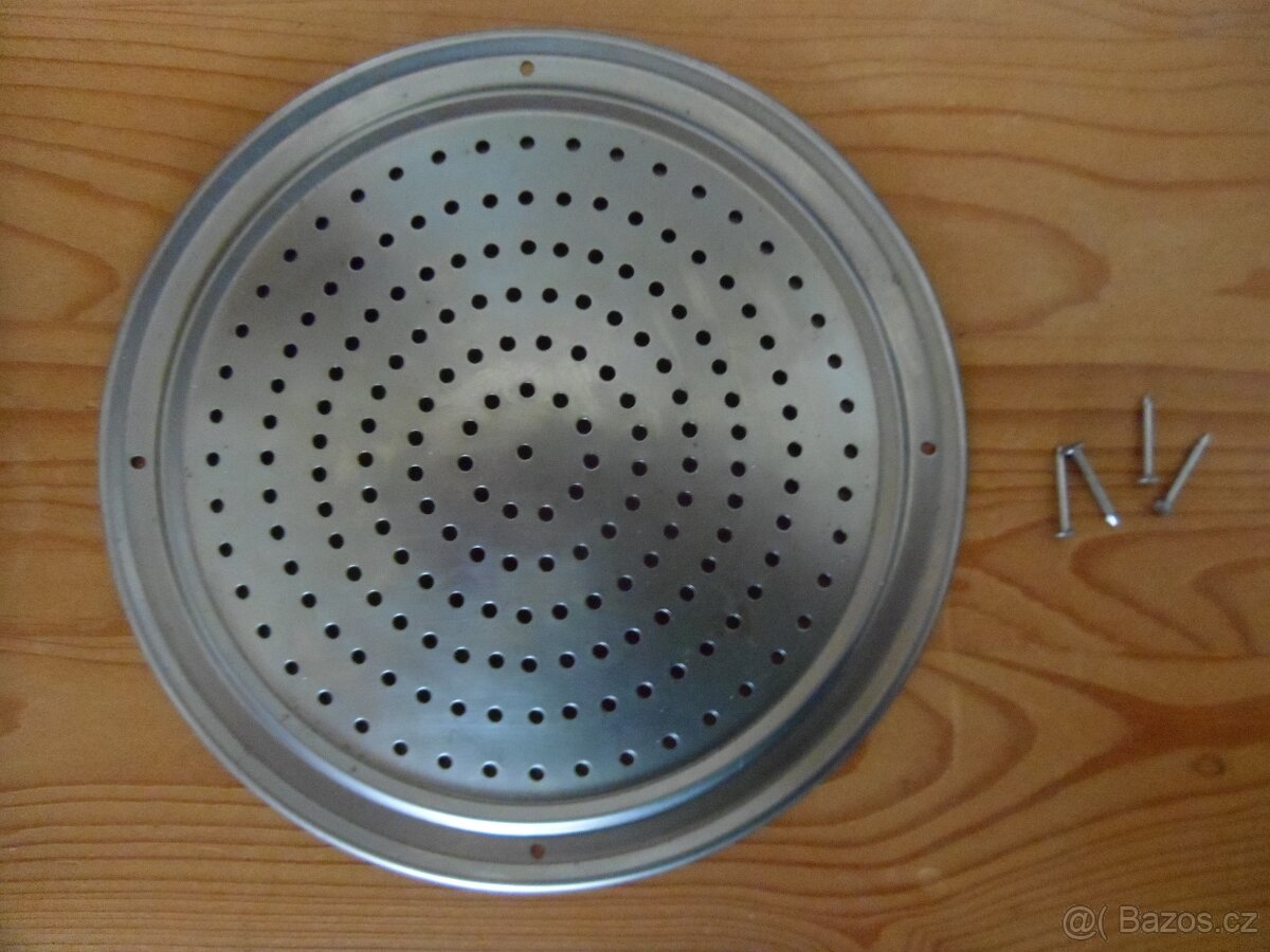 Ocelové mřížky na špajzky průměr 15 cm se 4mi hřeb