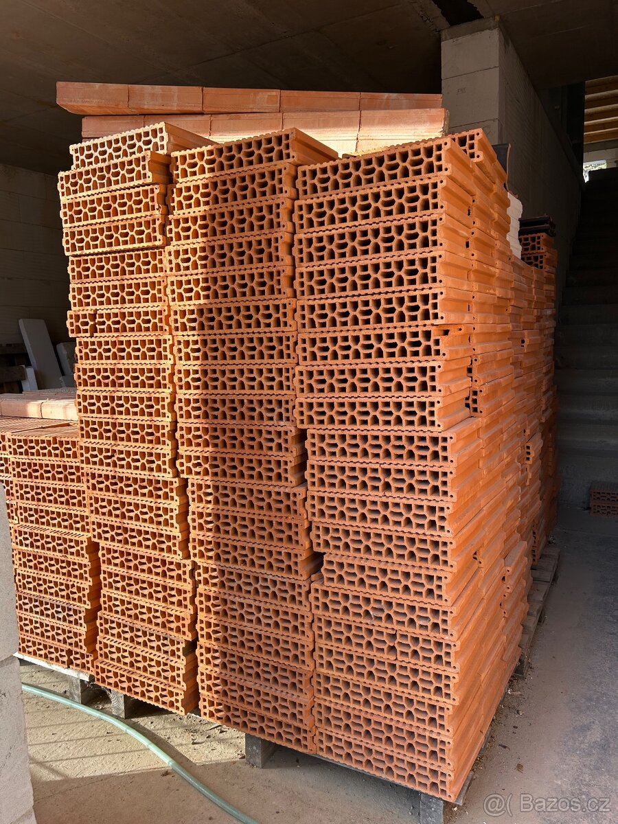 Cihly Heluz 375 x 80 x 249 mm | Nové - nepoužité