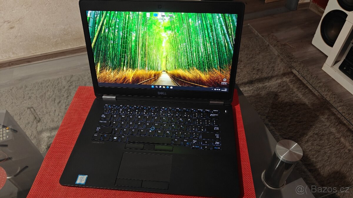 Dell Latitude E7470, i5,8GB RAM, SSD 256GB nová baterka
