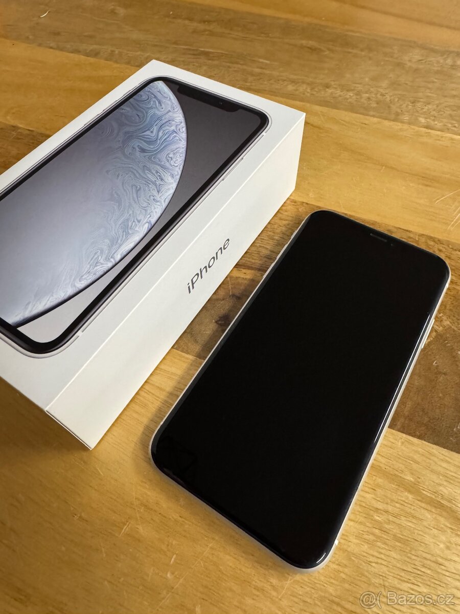 Apple iPhone XR 64GB