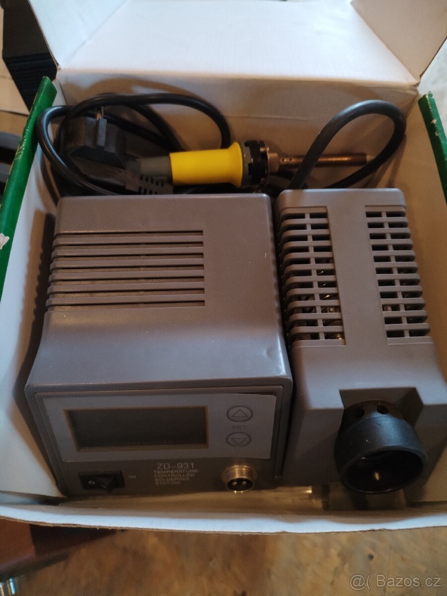 Pájecí stanice ZD-931