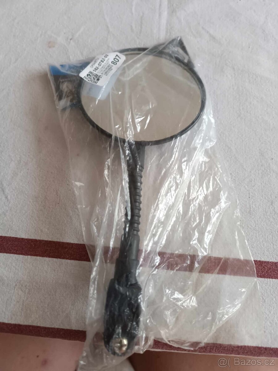 zpětné zrcátko na kolo
