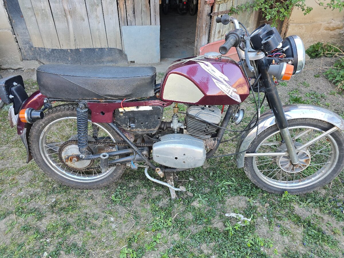 ČZ 476 - 175 ccm