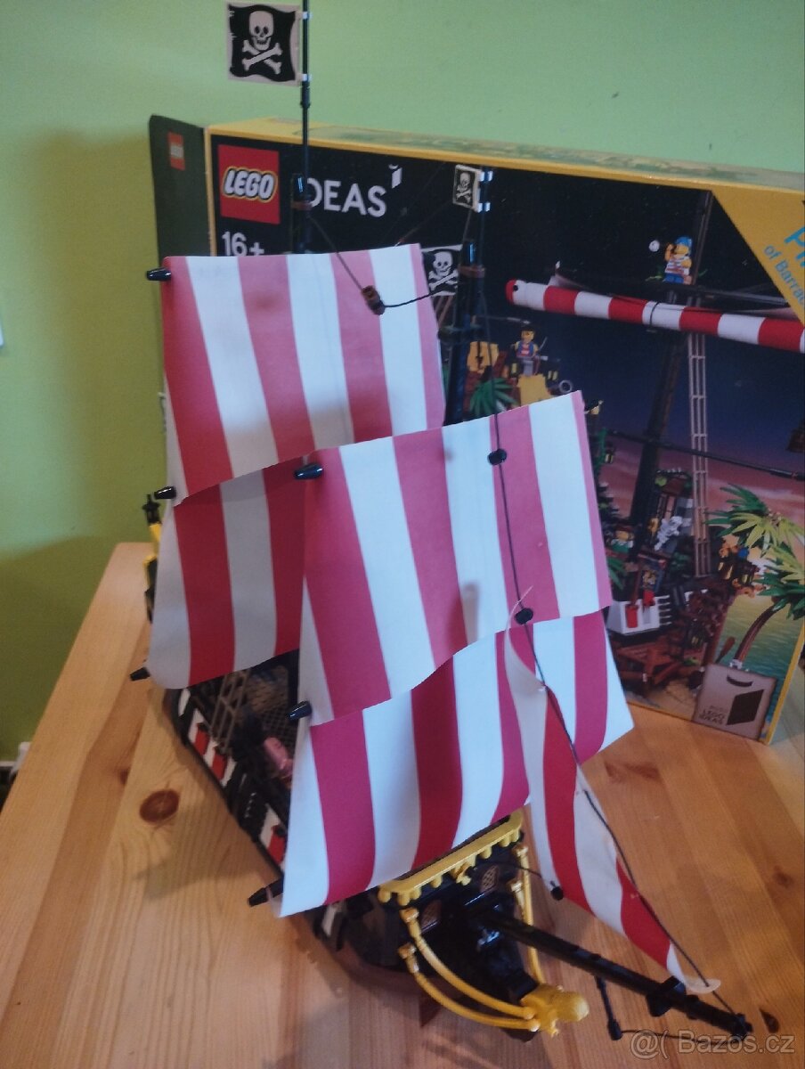 Lego 21322