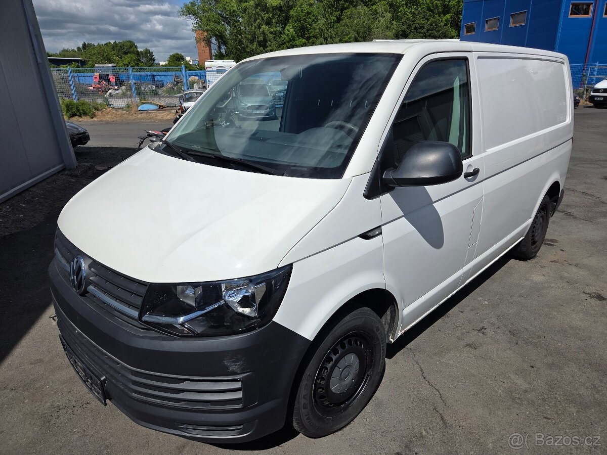 VW T6 TRANSPORTER 2017 110KW PORUCHA MOTORU