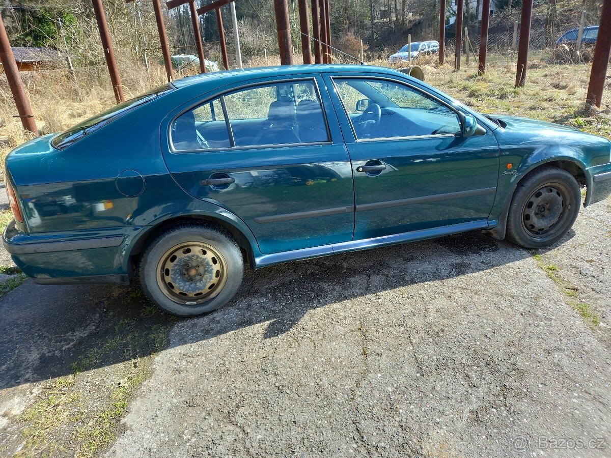 Škoda Octavia I,1,6 55kw,BEZ KOROZE