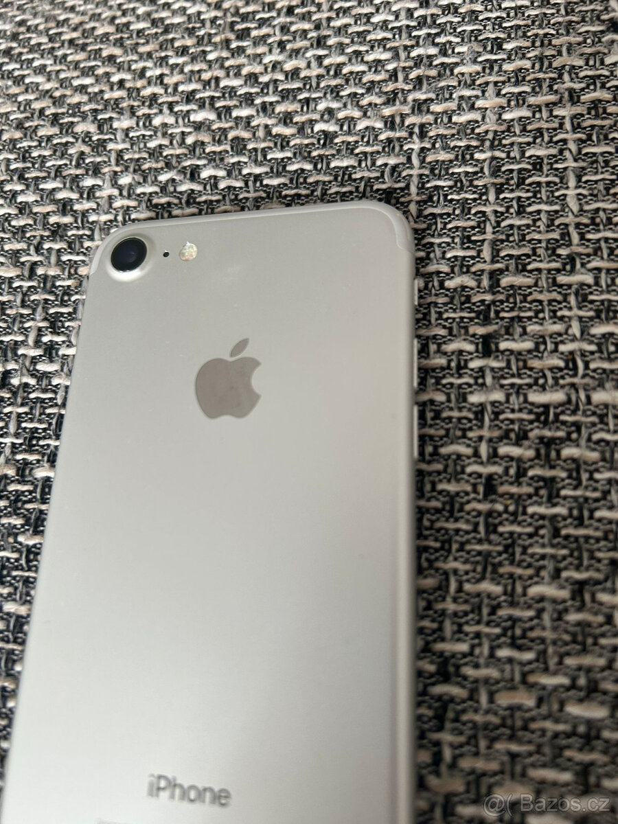 Prodam iPHONE 7 128GB