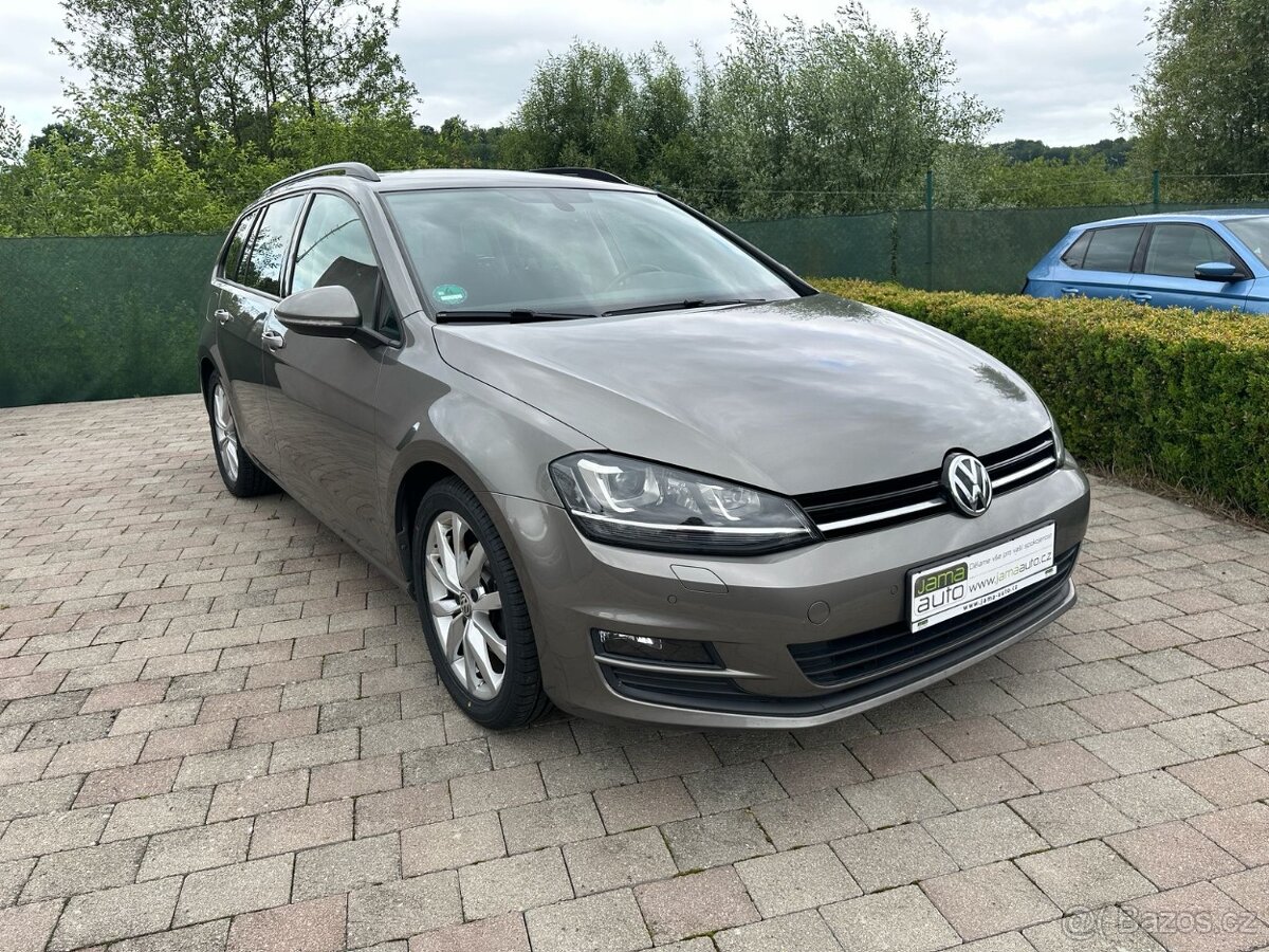 VW Golf 1,4 tsi Variant 92 Kw Lounge Tažné Xenony Webasto