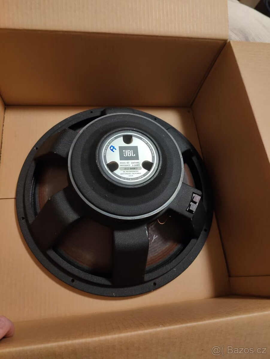 3 reproduktory JBL 2241h.