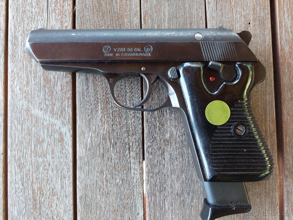Pistole ČZ vzor 50