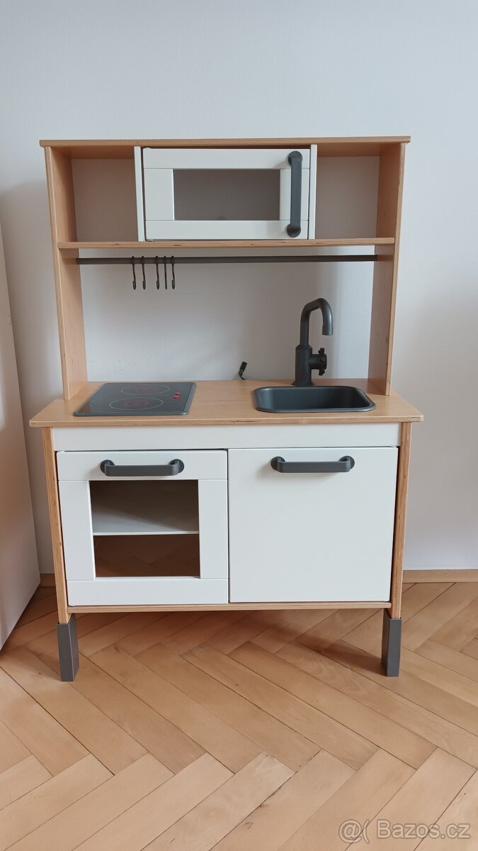 IKEA dětská kuchyňka DUKTIG