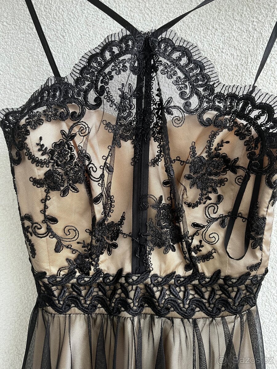 Dámské/dívčí společenské šaty