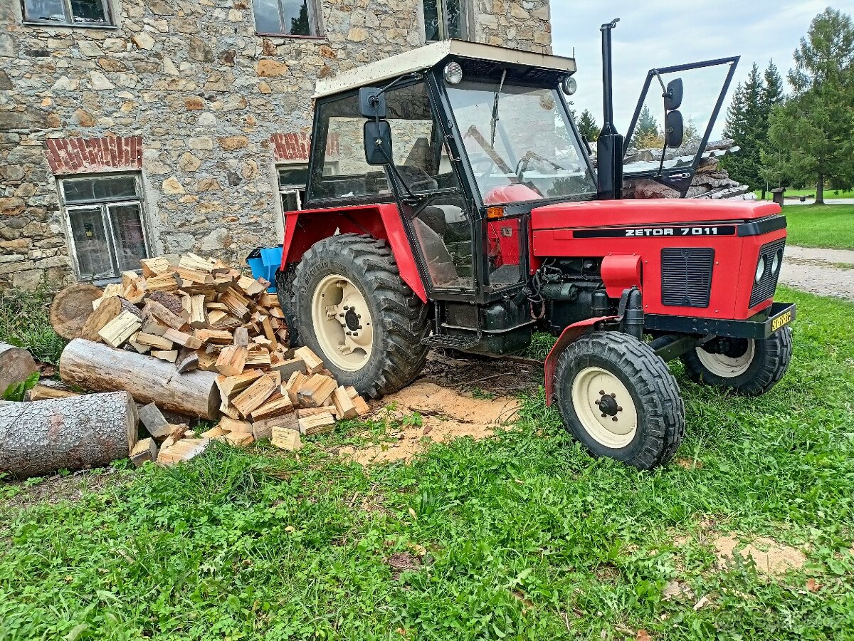 Zetor 7011