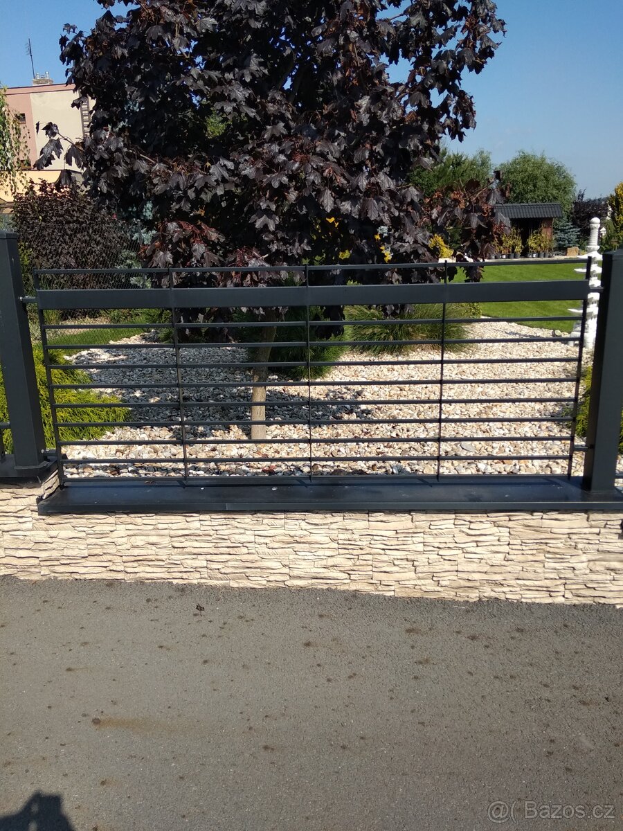 Plotová výplň 2400x950 mm