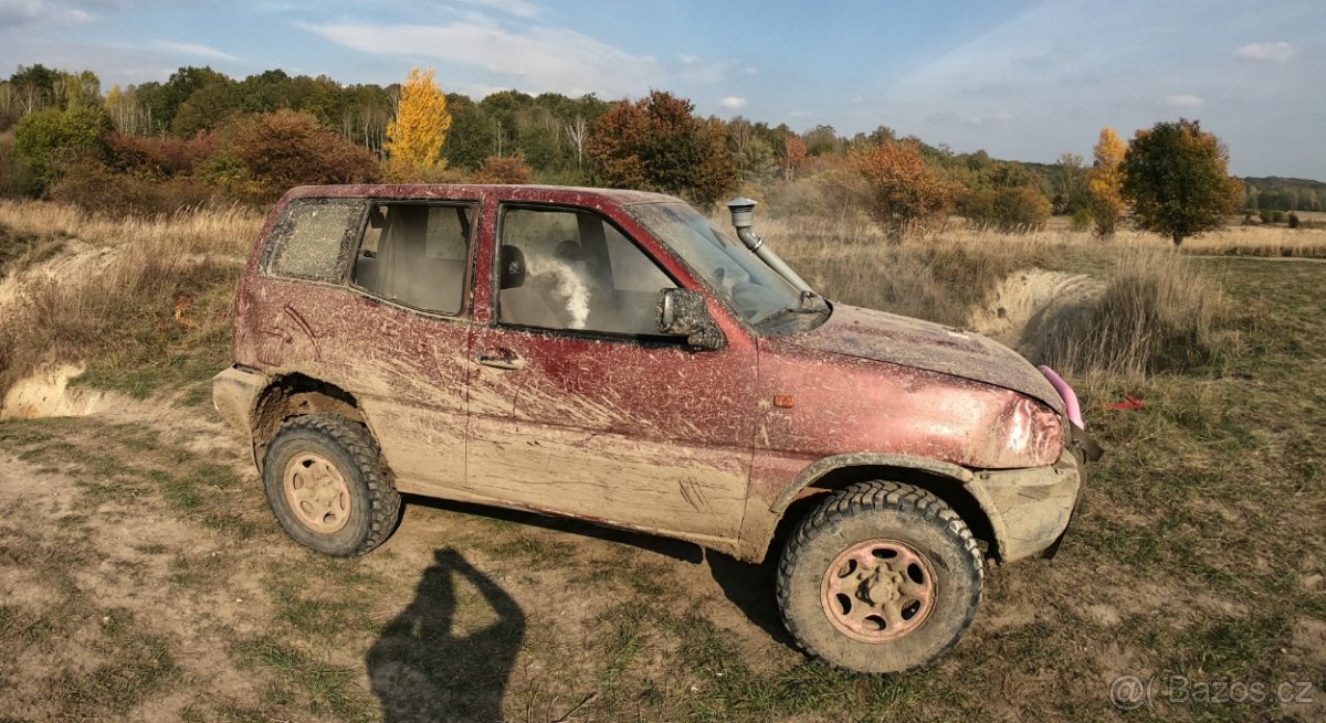 Nissan Terrano 2,7 74kw Náhradní díly