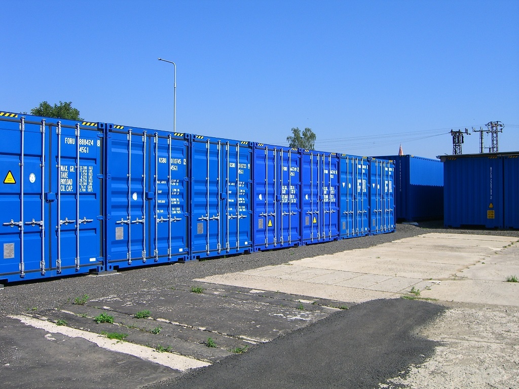 Pronájem lodních kontejneru