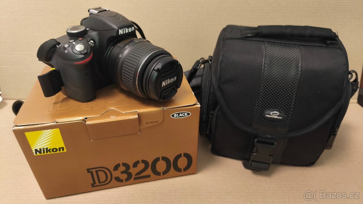 Digitálni zrcadlovka Nikon D3200 Objektiv 18-55 DX
