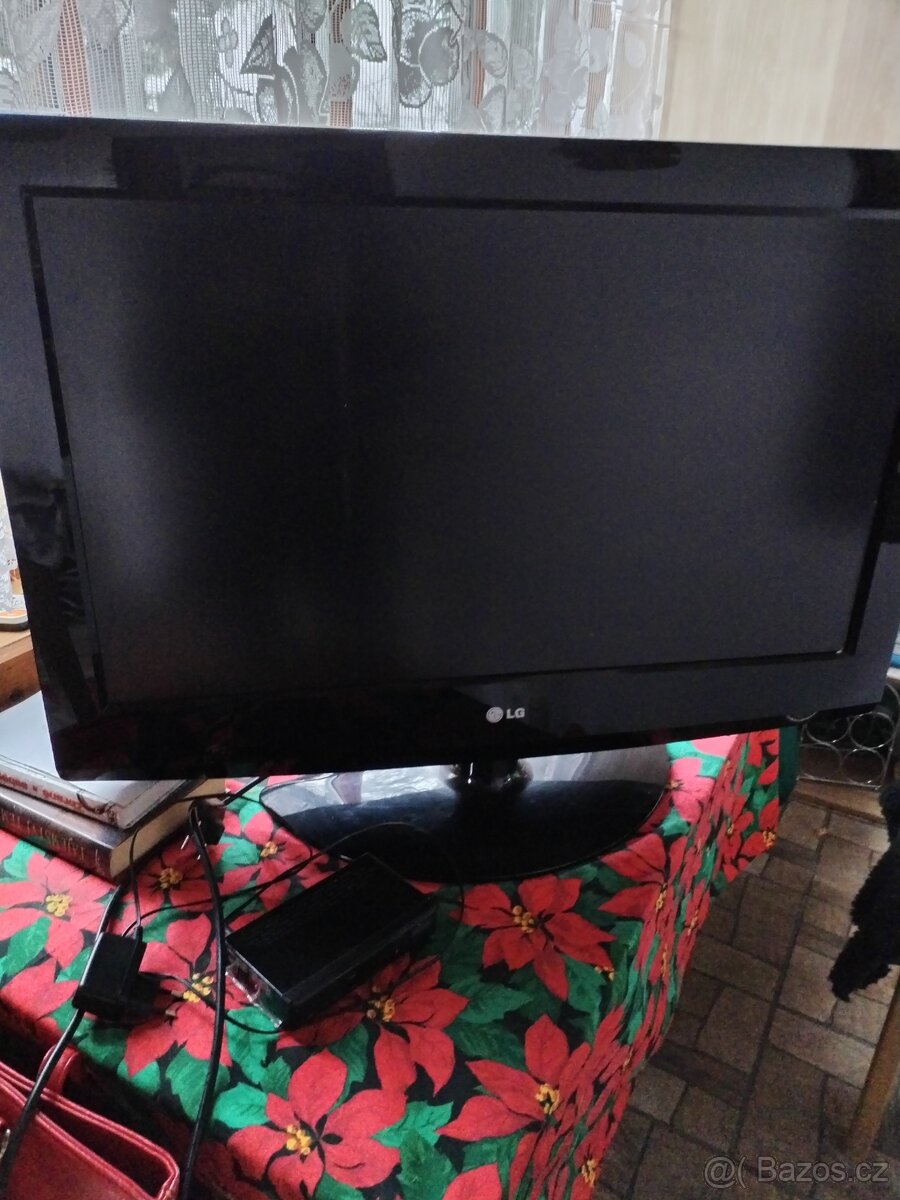 Prodám televizor LG