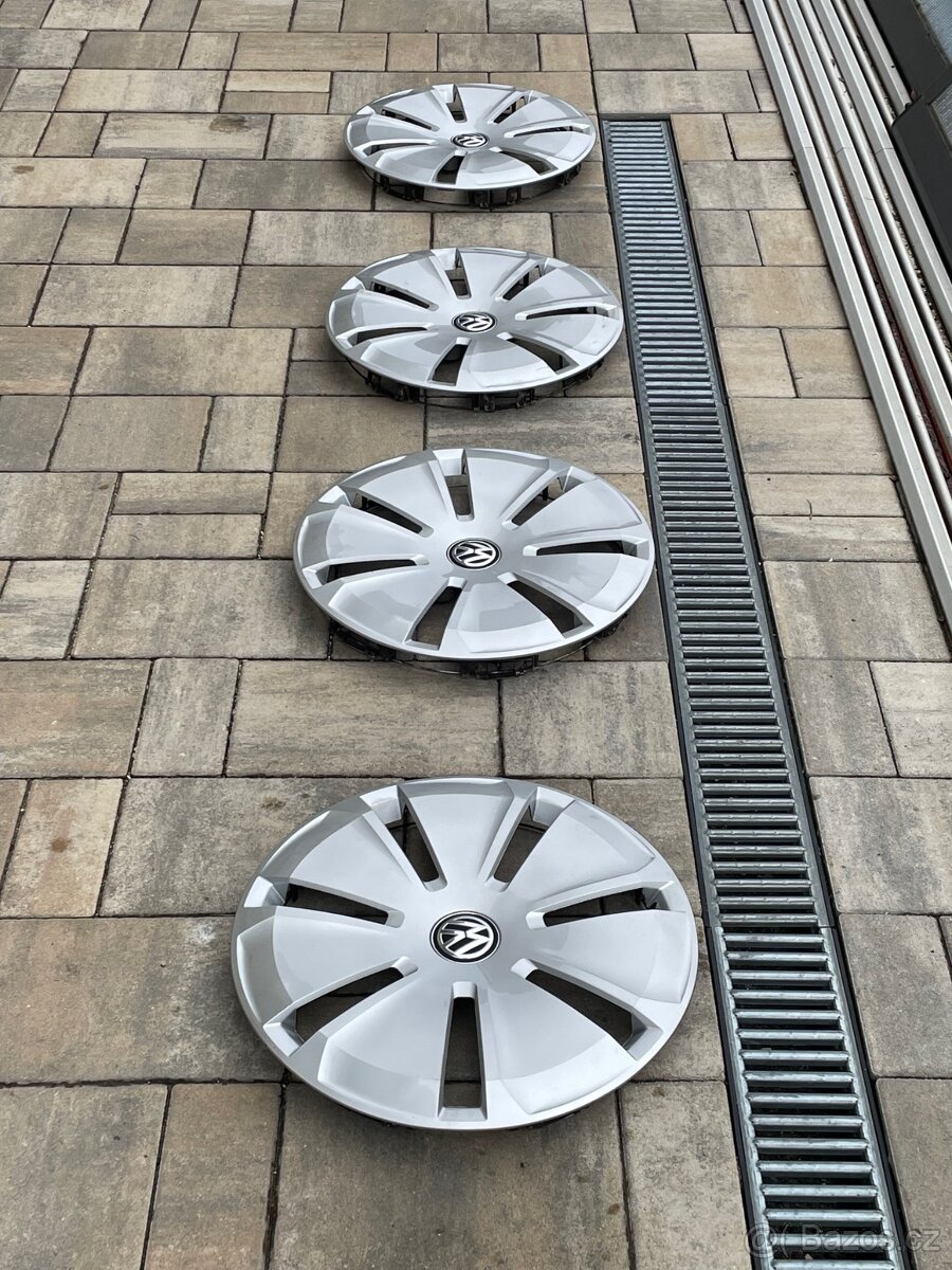 Original Volkswagen poklice krytky kol T6 T7 plechové disky