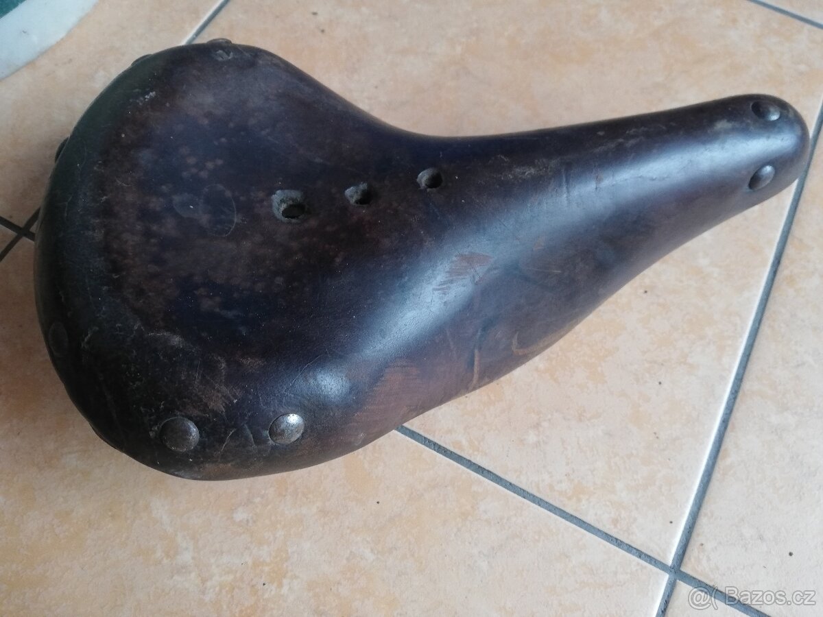 Sedlo na staré kolo