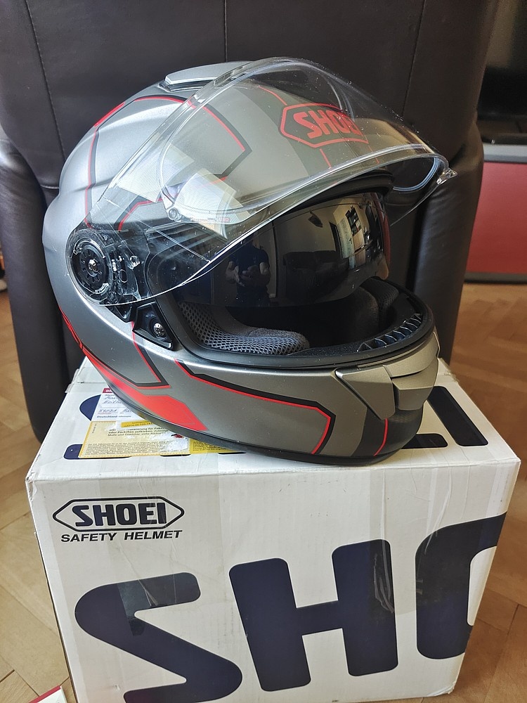 Shoei GT-Air XL - prémiová přilba na moto