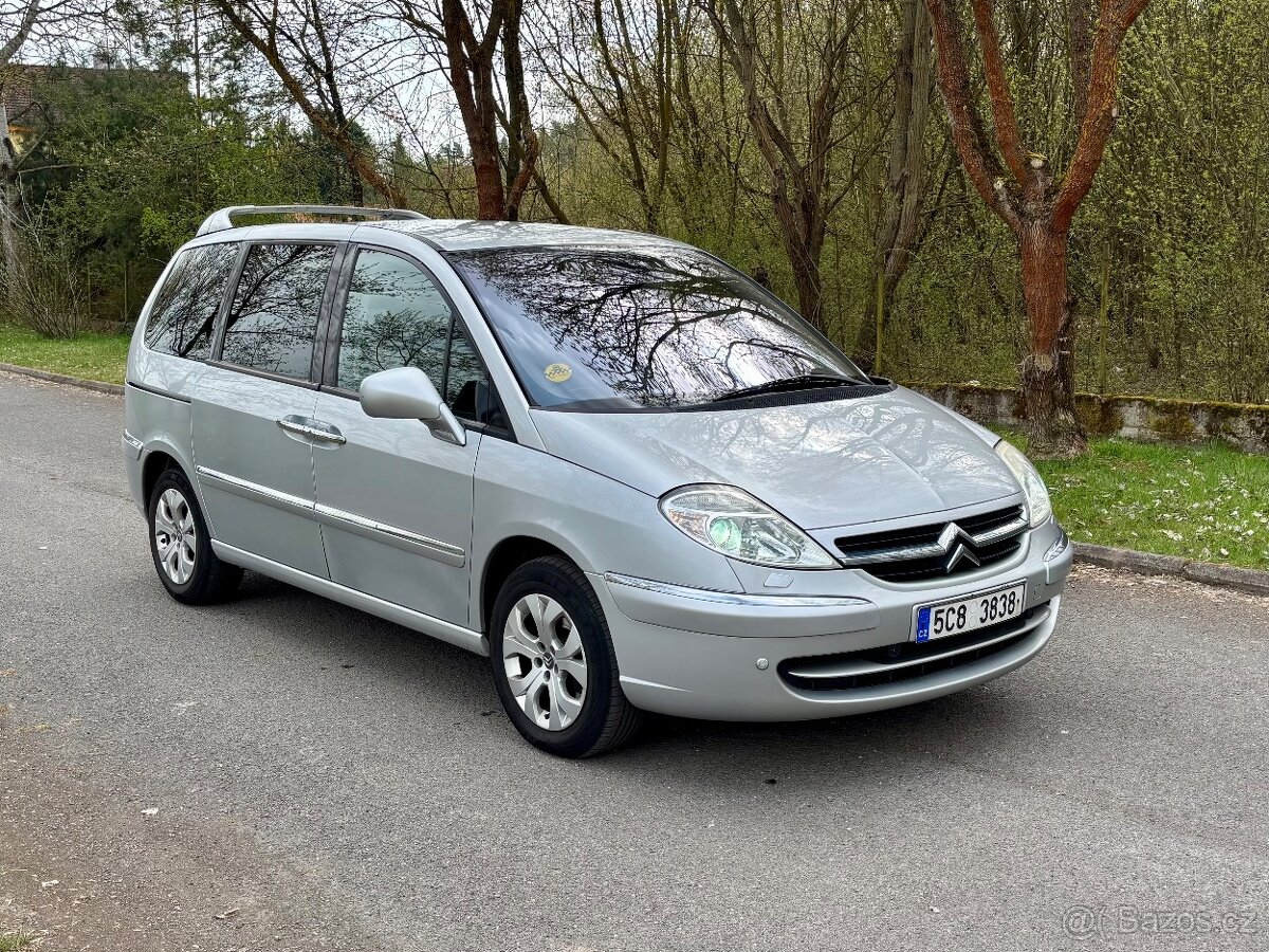 Citroen C8, 2,0hdi 120kW, automat, digi AC, 7 míst, tažné