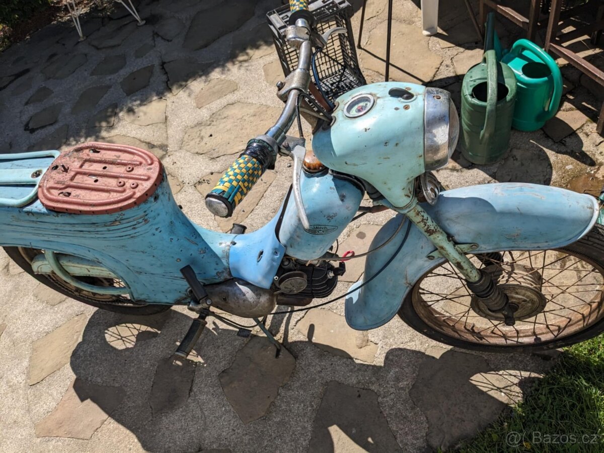 Jawa pionyr 555