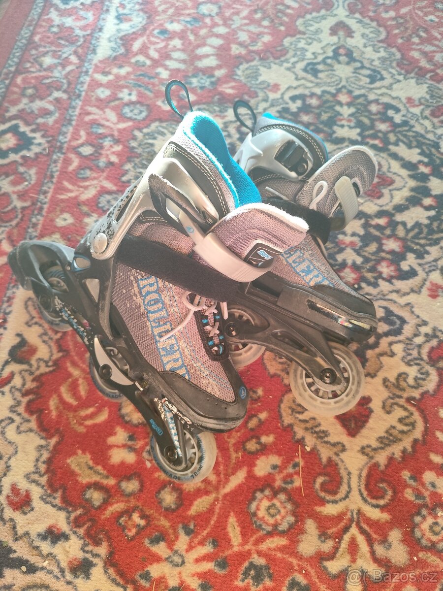Kolečkové brusle rollerblade 28-32