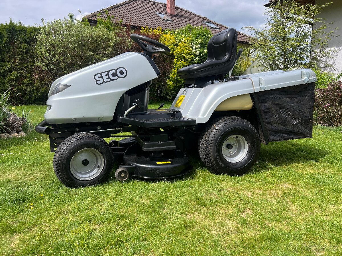 Zahradní traktůrek traktor ČR SECO 2válec 24HP uz.dif.