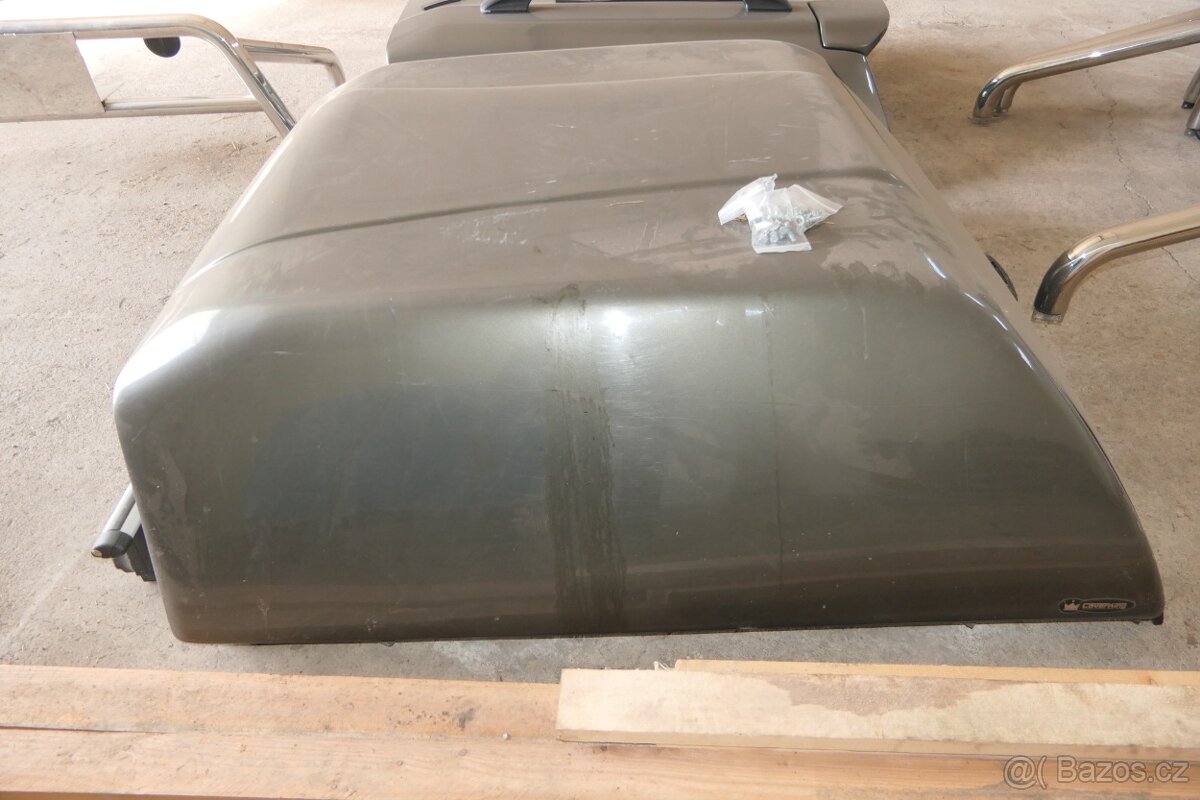 hardtop na Mitsubishi L200
