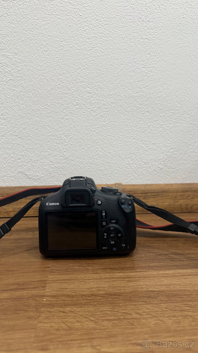 Canon Eos 2000D