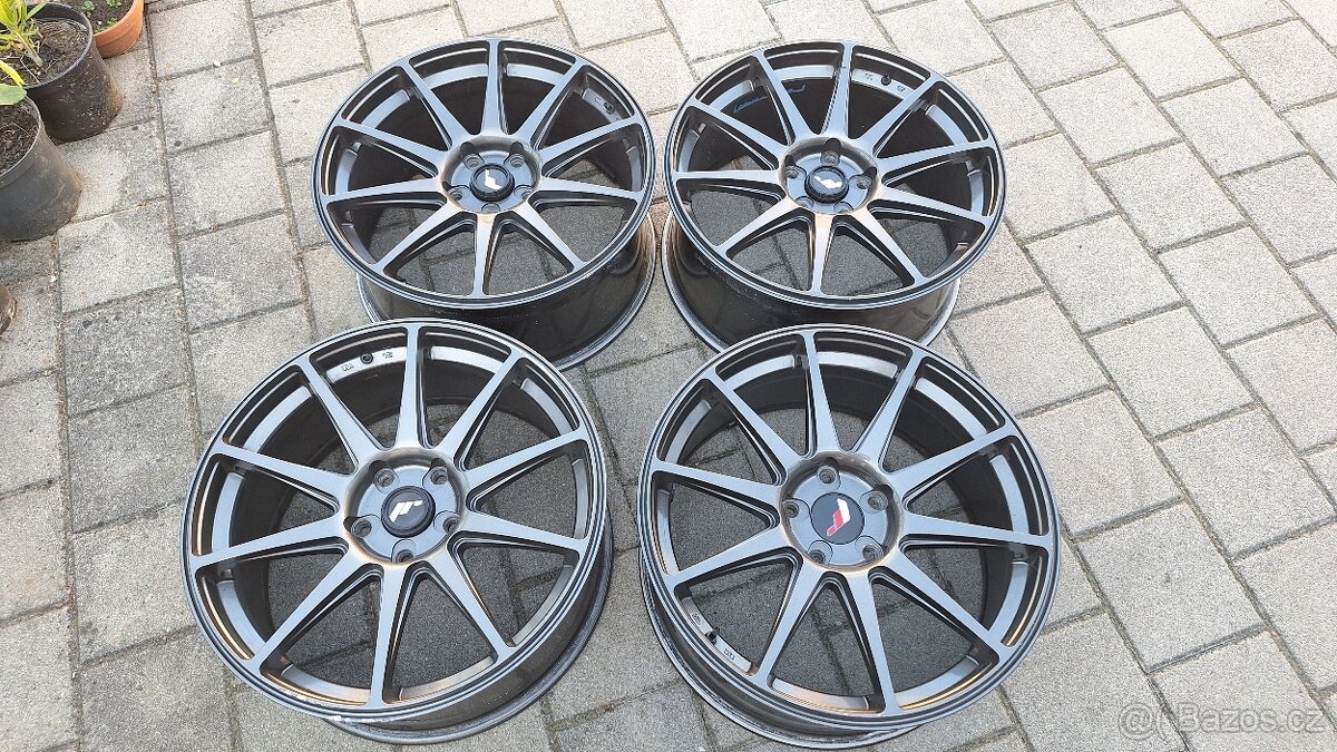 Alu kola BMW 19" 5x120 8,5J ET40 JapanRacing E90
