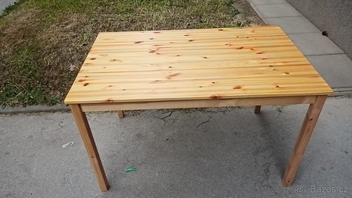 Kuchyňský stůl 120x75 cm, masív borovice
