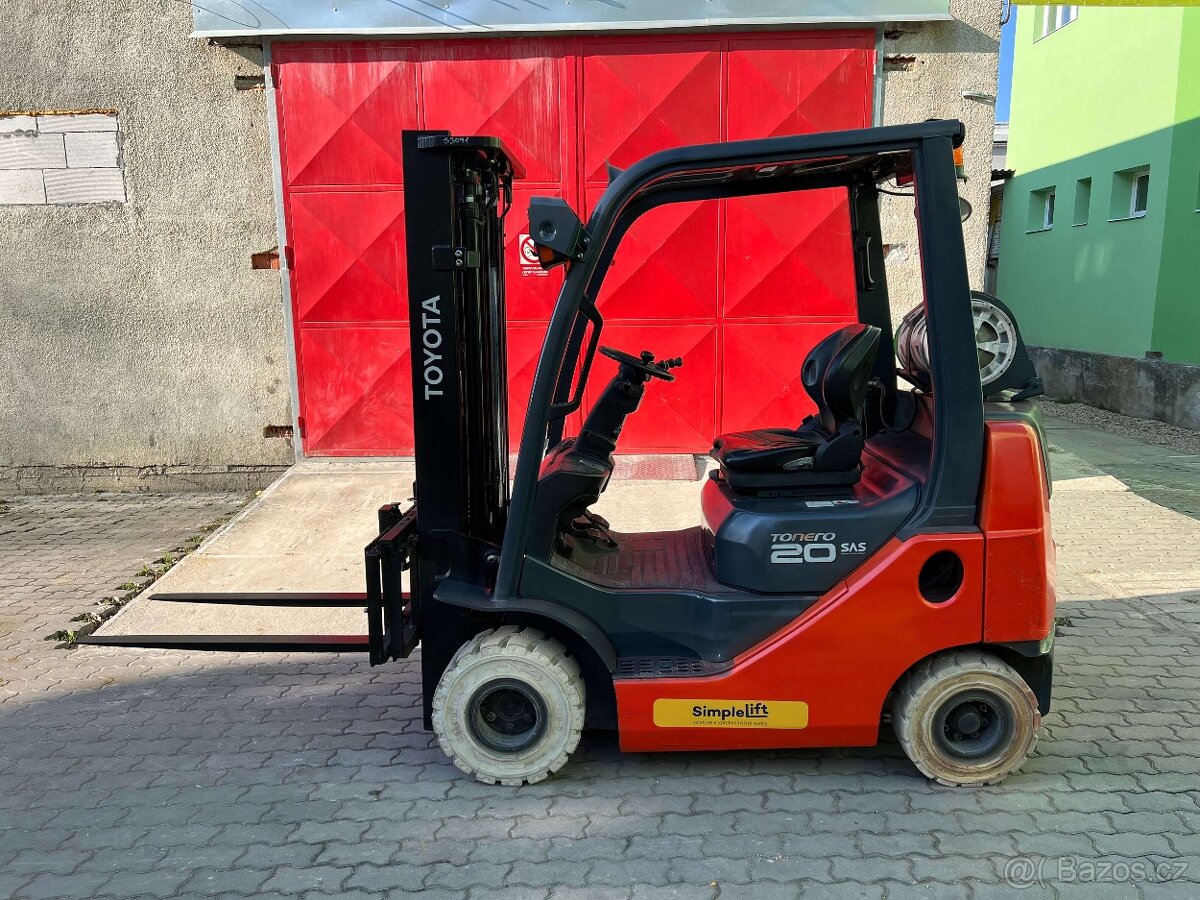Čelní vozík TOYOTA 8FGKF20