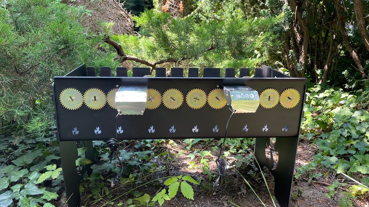 Automatický ocelový gril na špízy - šašlík(10 /8pozic)
