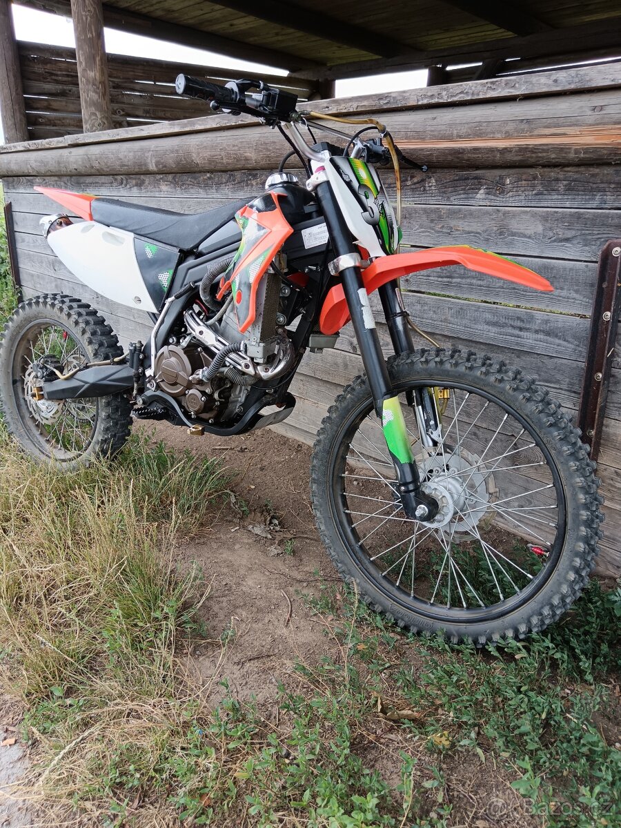 CROSS 250