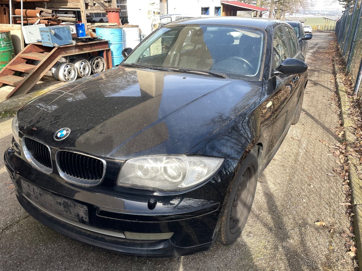 BMW E87 120D