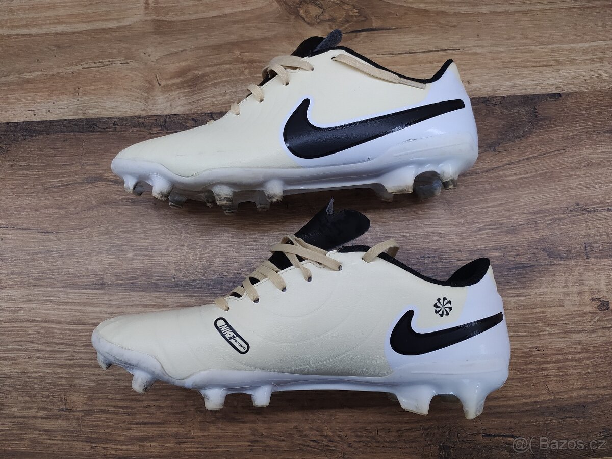 Panske kopacky Nike Tiempo