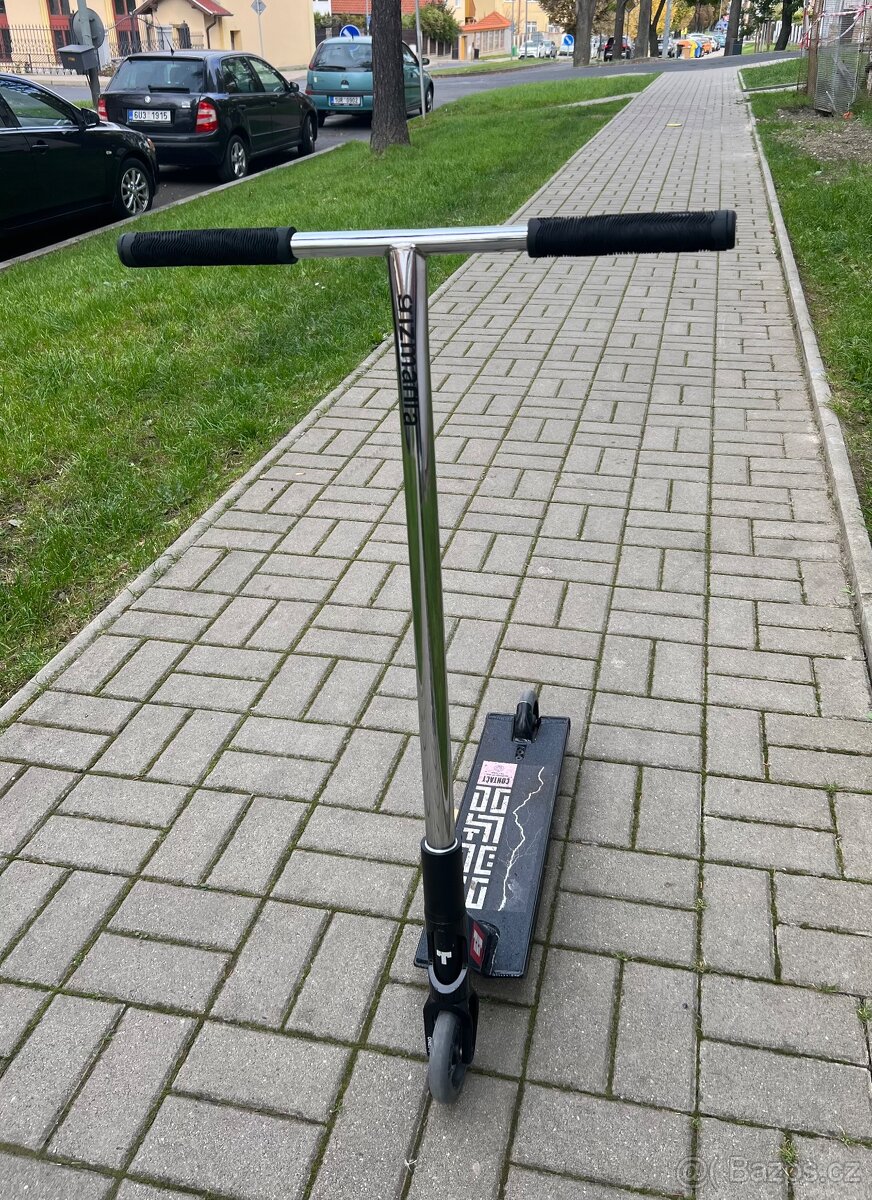 Freestyle koloběžka Tilt