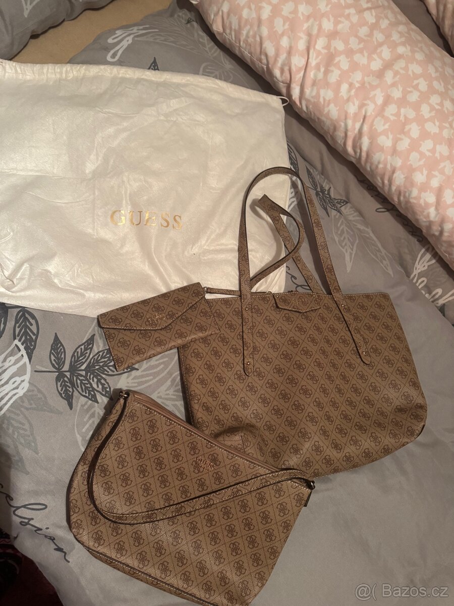 Kabelka guess