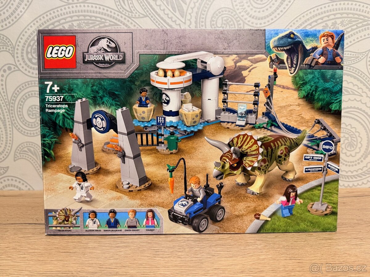 LEGO Jurassic World 75937 Triceraptospovo besneni