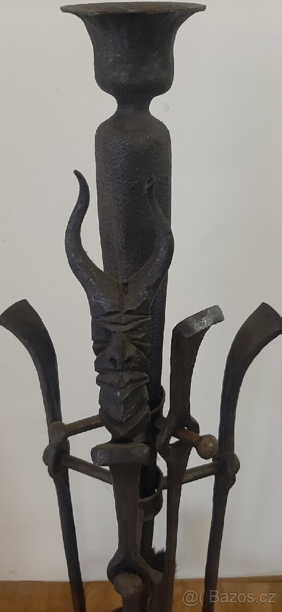 Krbové nářadí hlava-kované