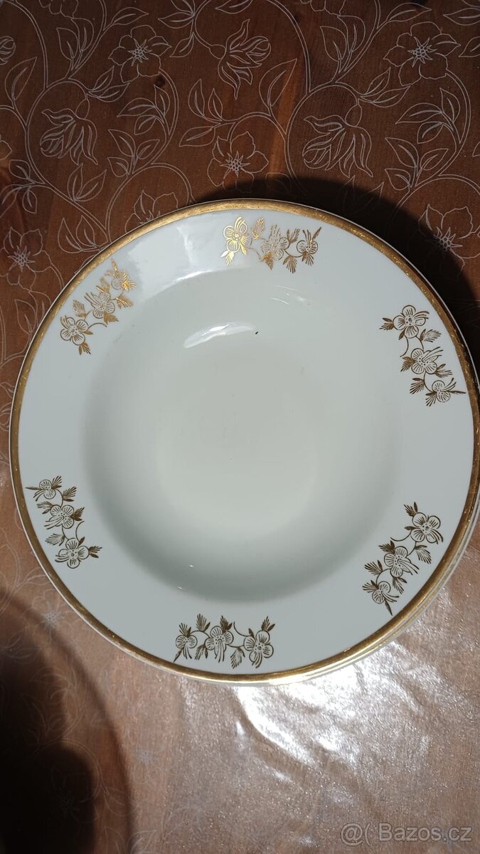 Sváteční zlaté hluboké talíře 6 ks