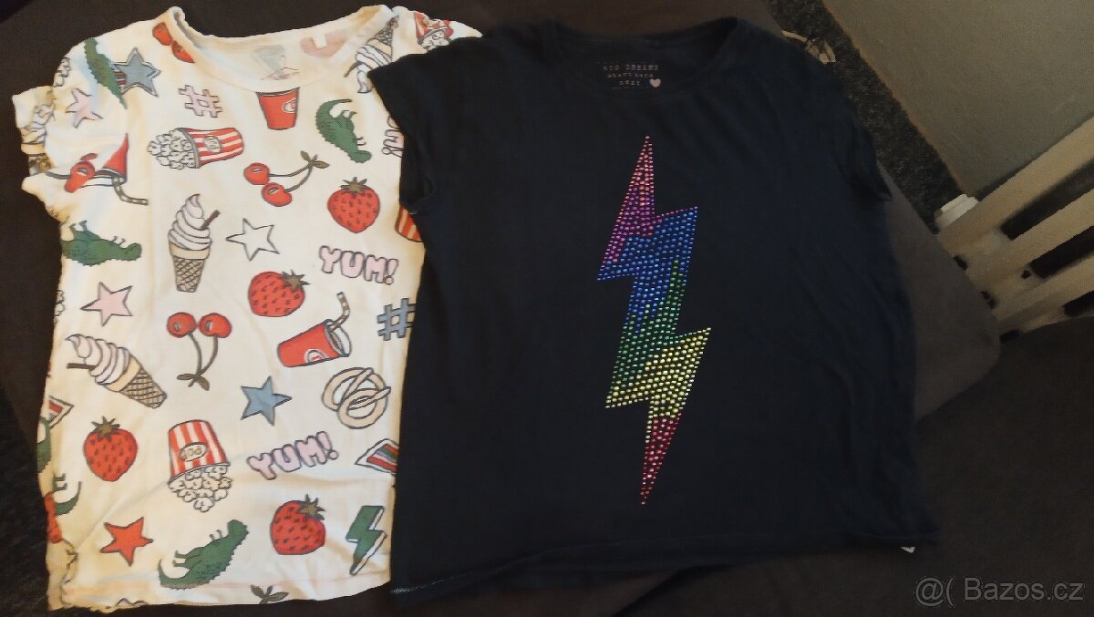 2x nošené dívčí tričko vel. S