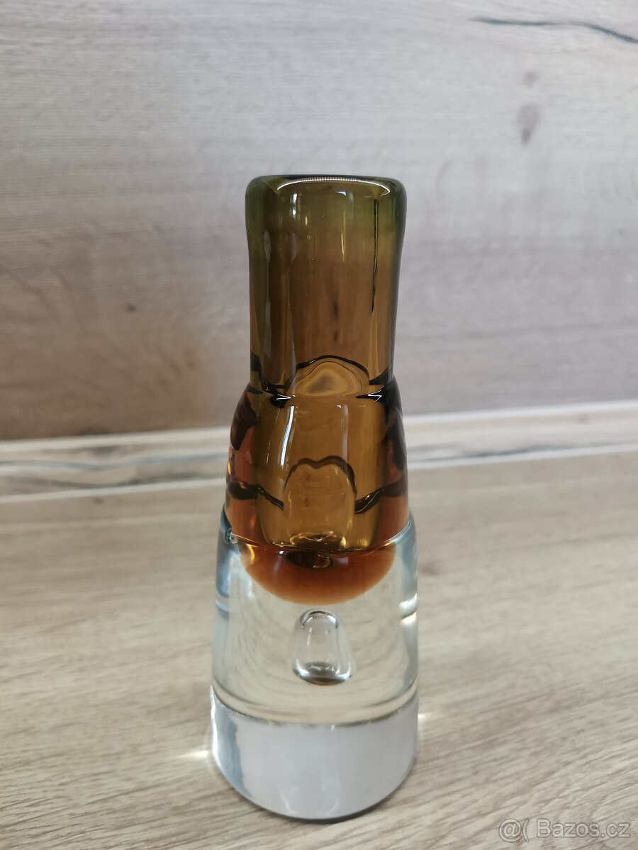 Hutnícke sklo- váza - Jaroslav Svoboda - Škrdlovice, vzor 86