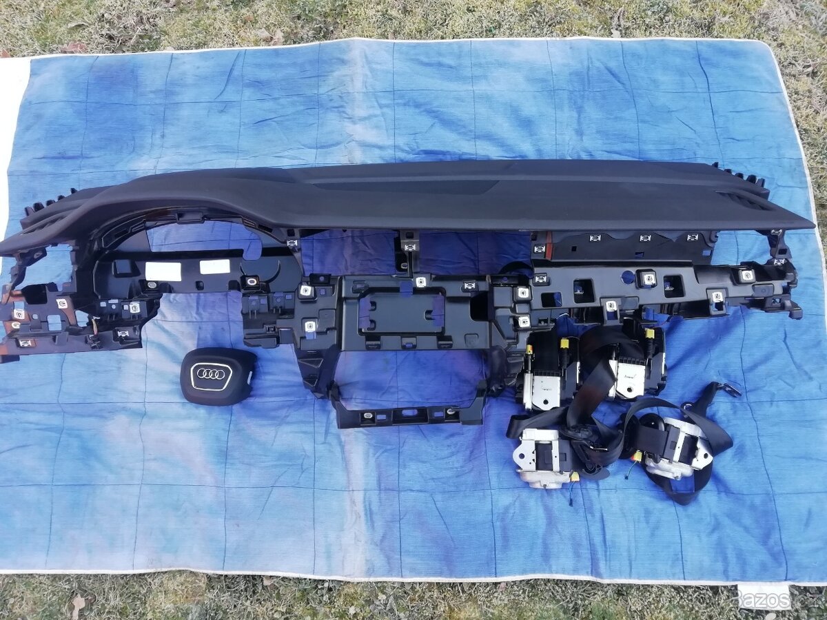 Audi Q7 4M facelift airbagy,pasy,palubni deska
