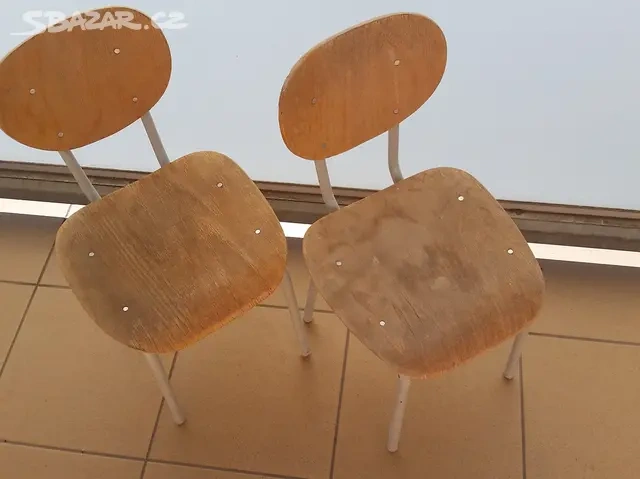 Dětská židlička - 2 kusy