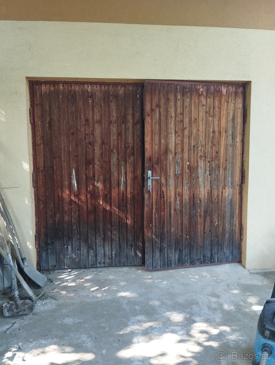 Zateplená garážová vrata fab