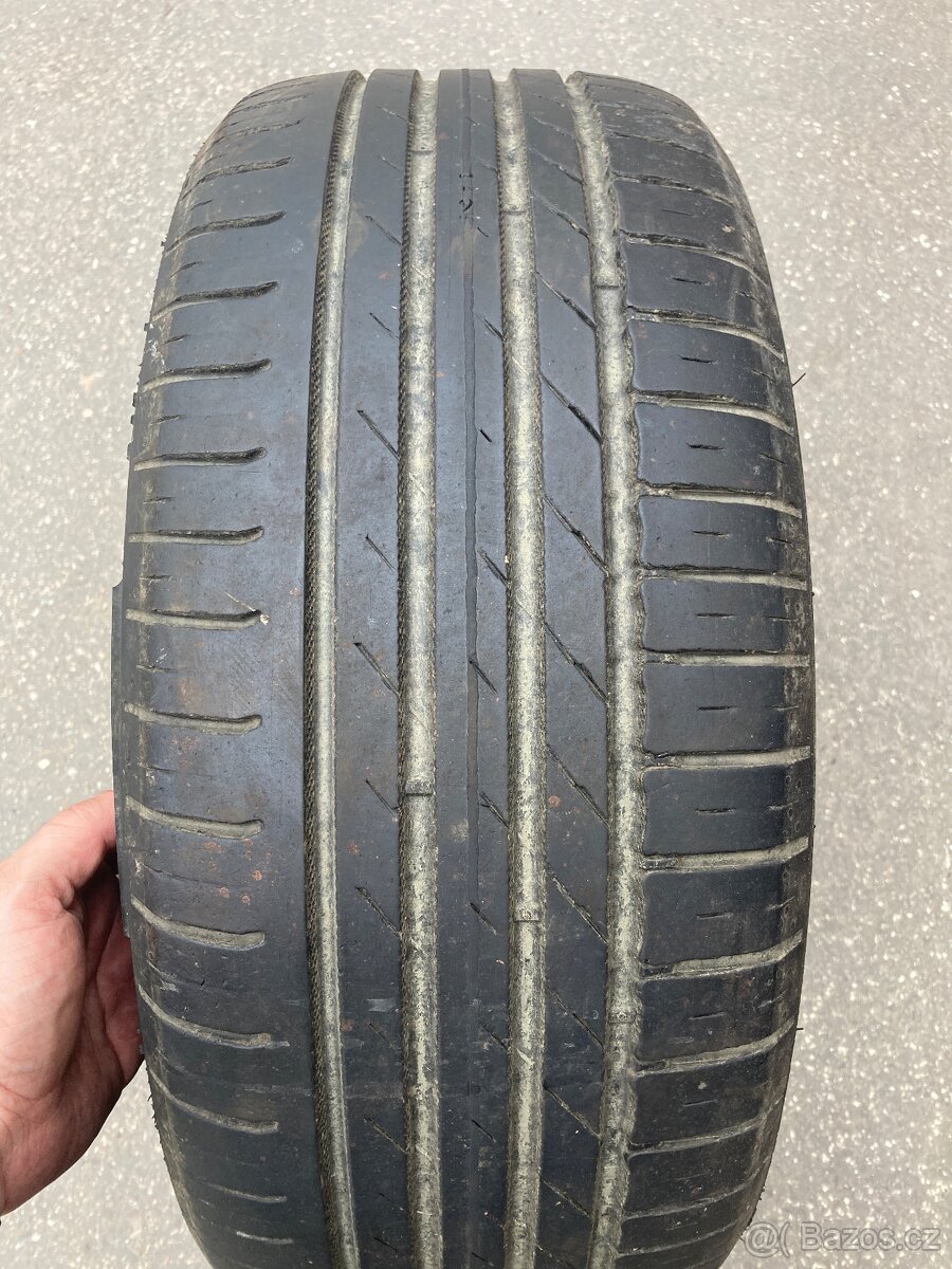 2 letní pneu Nokian Wetproof 215/55 R16
